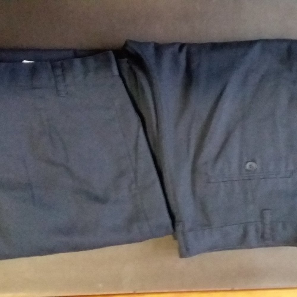 2 pair UTY Apparel Mens Blue Navy Dress Pants 32 waist unfinished inseam 35 long